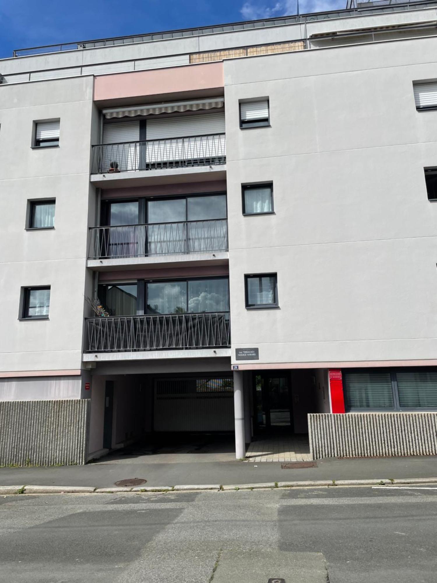 Appart Spacieux 6 Pers Proche Centre Ville Et Gare Laval - Parking Prive Securise Laval (Mayenne) Exterior foto